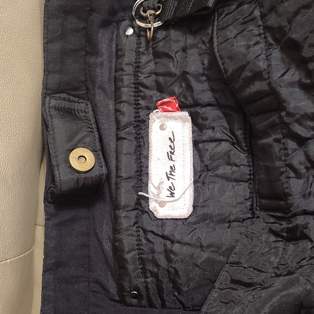 We The Free Oversized Puffer Sling Bag - Picture 7 of 8